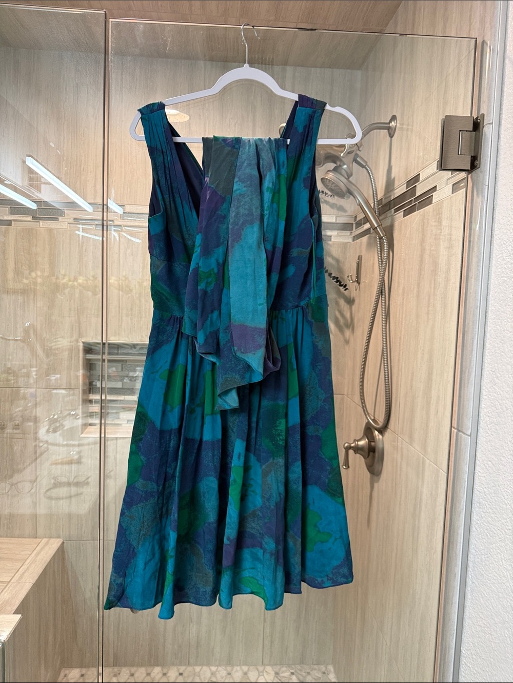 Halston Heritage Silk Watercolor Mirage Dres - Picture 5 of 8